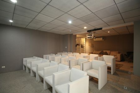 Apartamento à venda com 63m², 2 quartos e 1 vaga Apartamento à venda com 63m², 2 quartos e 1 vagaÁrea comum