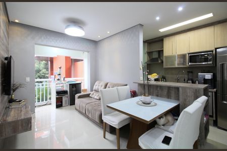 Apartamento à venda com 63m², 2 quartos e 1 vaga Apartamento à venda com 63m², 2 quartos e 1 vagaSala