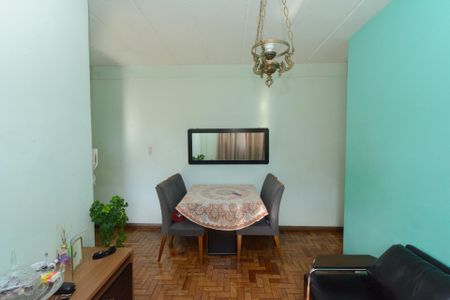 Apartamento à venda com 49m², 2 quartos e 1 vaga Apartamento à venda com 49m², 2 quartos e 1 vagaSala
