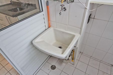 Apartamento à venda com 62m², 3 quartos e 1 vaga Apartamento à venda com 62m², 3 quartos e 1 vagaÁrea de Serviço