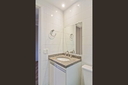 Apartamento à venda com 62m², 3 quartos e 1 vaga Apartamento à venda com 62m², 3 quartos e 1 vagaBanheiro da Suíte