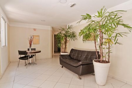 Apartamento à venda com 62m², 3 quartos e 1 vaga Apartamento à venda com 62m², 3 quartos e 1 vagaHall