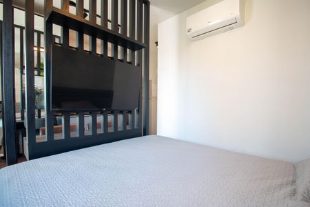 Apartamento à venda com 33m², 1 quarto e sem vagaSala/Quarto