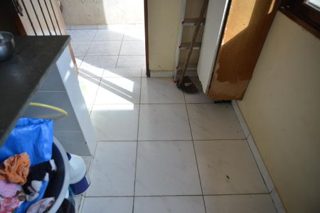 Casa à venda com 180m², 3 quartos e 2 vagasÁrea de Serviço