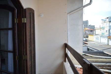 Casa à venda com 180m², 3 quartos e 2 vagasSacada do Quarto 1