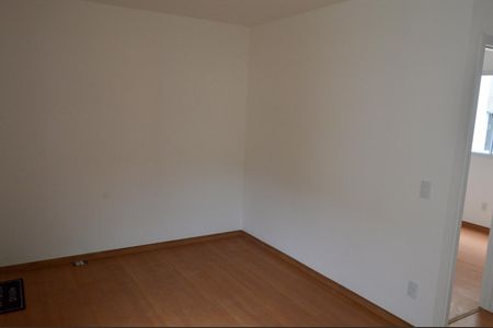 Apartamento à venda com 58m², 2 quartos e 1 vaga Apartamento à venda com 58m², 2 quartos e 1 vagaSala