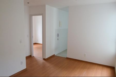 Apartamento à venda com 58m², 2 quartos e 1 vaga Apartamento à venda com 58m², 2 quartos e 1 vagaSala
