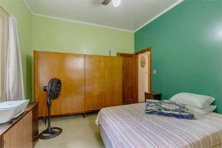 Casa à venda com 200m², 4 quartos e 6 vagas