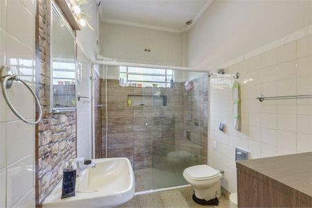 Casa à venda com 200m², 4 quartos e 6 vagas