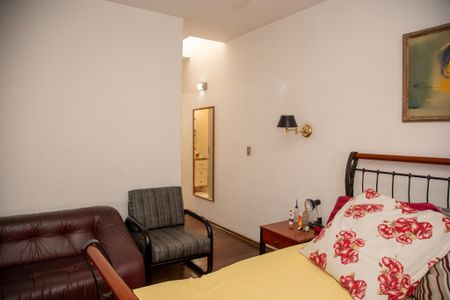 Casa à venda com 250m², 5 quartos e 3 vagasQuarto Suíte