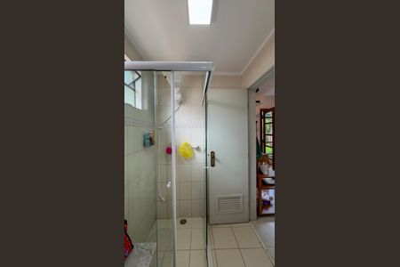 Casa à venda com 250m², 5 quartos e 3 vagasBanheiro da Suíte 2