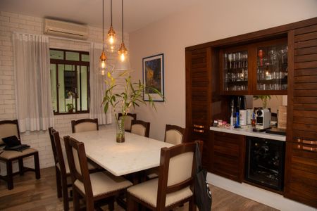 Casa à venda com 250m², 5 quartos e 3 vagasSala de Jantar