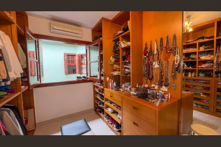 Casa à venda com 250m², 5 quartos e 3 vagasQuarto 5