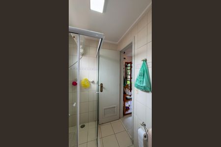 Casa à venda com 250m², 5 quartos e 3 vagasBanheiro da Suíte 2