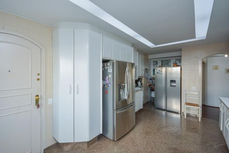 Apartamento à venda com 563m², 5 quartos e 4 vagasCozinha