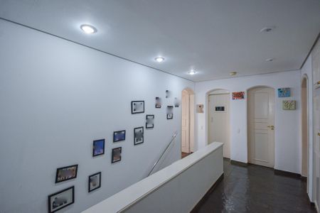 Apartamento à venda com 563m², 5 quartos e 4 vagasEscada