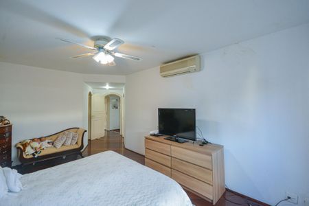 Apartamento à venda com 563m², 5 quartos e 4 vagasSuite 3