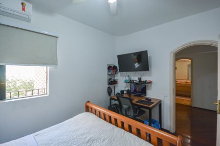 Apartamento à venda com 563m², 5 quartos e 4 vagasQuarto 1