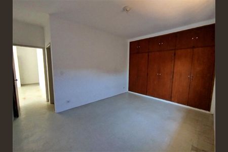 Casa à venda com 281m², 3 quartos e 2 vagas