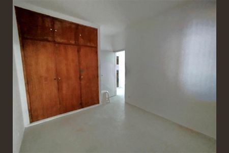 Casa à venda com 281m², 3 quartos e 2 vagas