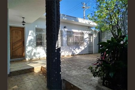 Casa à venda com 281m², 3 quartos e 2 vagas
