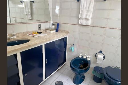 Apartamento à venda com 164m², 3 quartos e 1 vaga