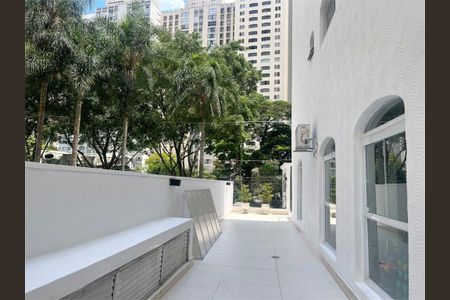 Apartamento à venda com 164m², 3 quartos e 1 vaga