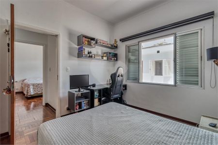 Casa à venda com 220m², 3 quartos e 2 vagas