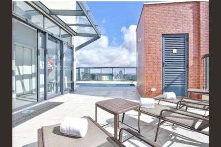 Apartamento à venda com 32m², 1 quarto e 1 vaga