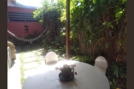 Casa à venda com 155m², 3 quartos e 3 vagas