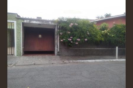 Casa à venda com 155m², 3 quartos e 3 vagas