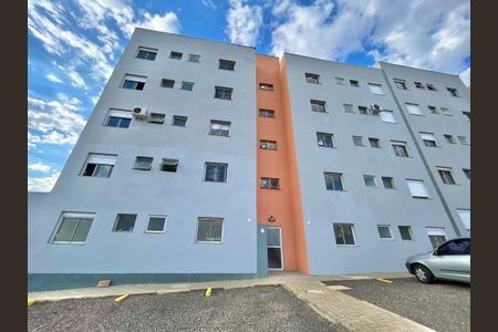 Apartamento à venda com 60m², 3 quartos e 1 vagaFachada
