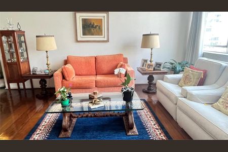 Apartamento à venda com 277m², 3 quartos e 4 vagas