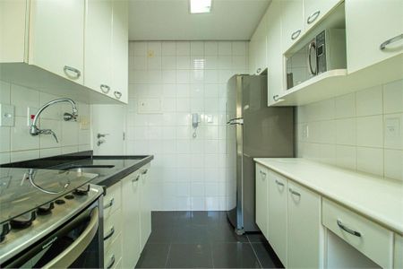Apartamento à venda com 48m², 1 quarto e 1 vaga