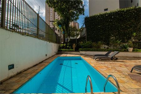 Apartamento à venda com 48m², 1 quarto e 1 vaga