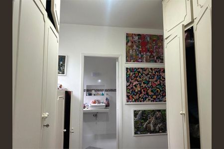 Casa à venda com 238m², 3 quartos e 2 vagas