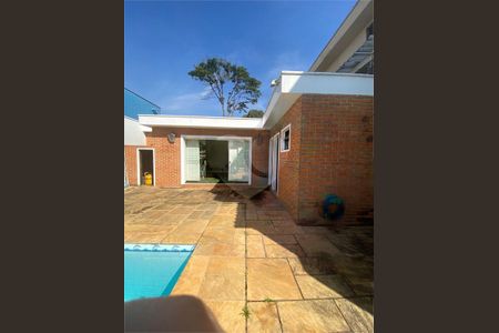 Casa à venda com 452m², 3 quartos e 4 vagas