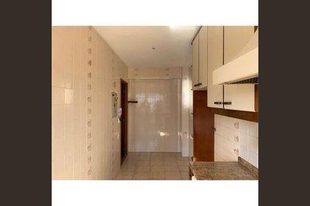 Apartamento à venda com 79m², 2 quartos e 1 vaga