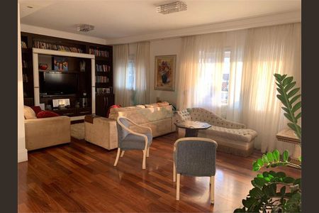 Apartamento à venda com 169m², 3 quartos e 3 vagas