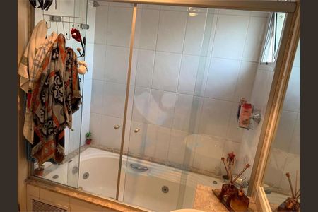 Apartamento à venda com 169m², 3 quartos e 3 vagas