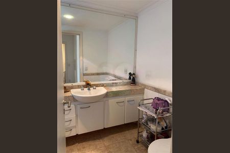 Apartamento à venda com 169m², 3 quartos e 3 vagas