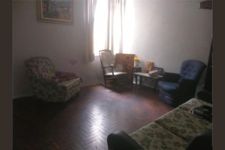 Casa à venda com 180m², 3 quartos e sem vaga