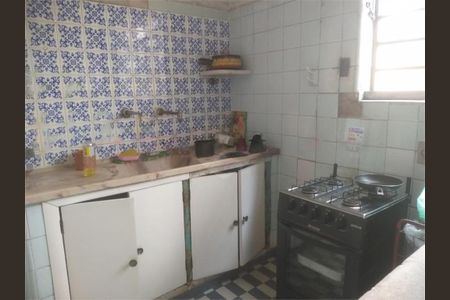 Casa à venda com 180m², 3 quartos e sem vaga