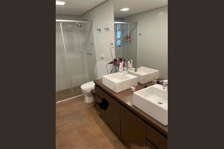 Apartamento à venda com 141m², 3 quartos e 1 vaga