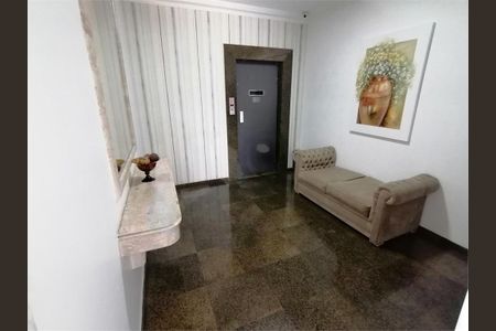 Apartamento à venda com 220m², 4 quartos e 3 vagas