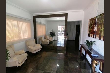 Apartamento à venda com 220m², 4 quartos e 3 vagas