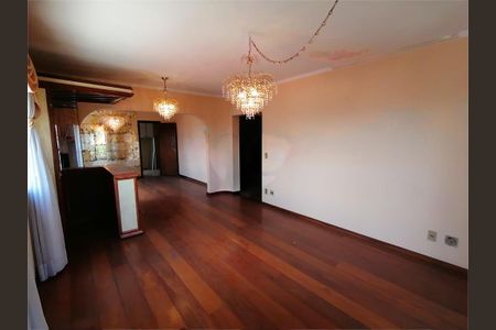 Apartamento à venda com 220m², 4 quartos e 3 vagas