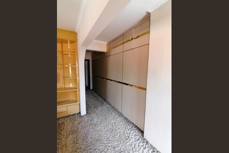 Apartamento à venda com 220m², 4 quartos e 3 vagas