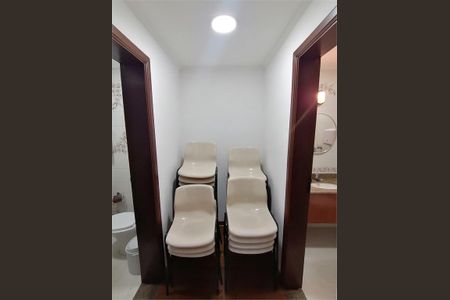 Apartamento à venda com 220m², 4 quartos e 3 vagas