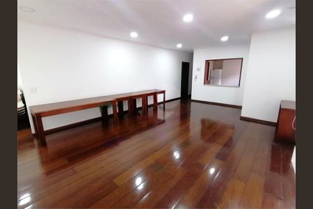 Apartamento à venda com 220m², 4 quartos e 3 vagas